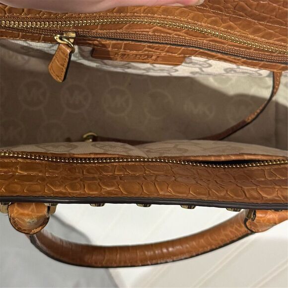 Michael Kors Croc Embossed Canvas Satchel Tote Brown Tan Studded Shoulder Bag - Picture 9 of 10
